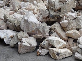 鋁礬土雷蒙磨粉機