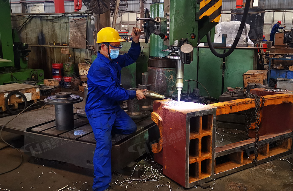 揚(yáng)技能長劍,造鴻程精品|2022年臨桂區(qū)職工勞動(dòng)技能競賽在桂林鴻程舉辦 揚(yáng)技能長劍,造鴻程精品|2022年臨桂區(qū)職工勞動(dòng)技能競賽在桂林鴻程舉辦